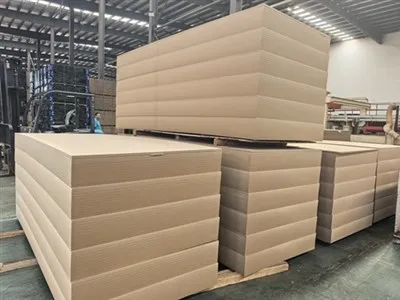 Maint y Drws MDF 915X2135X3MM